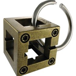 Huzzle Cast Box