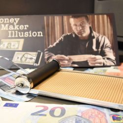 Illusion Card Box