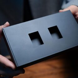 Digital Materialization van David Penn, visuele goocheltruc voor kaart en telefoon